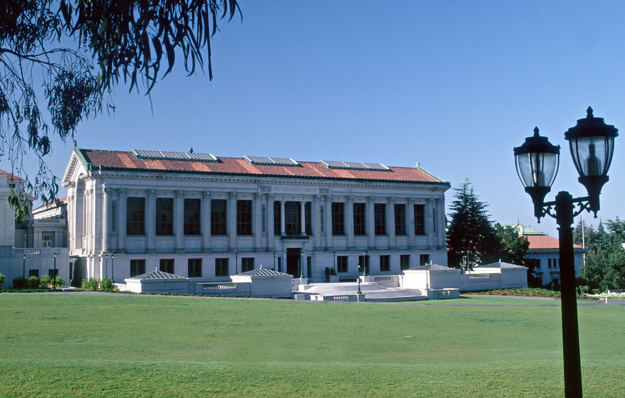 projects-seismic-retrofit-of-doe-library-at-university-of-california